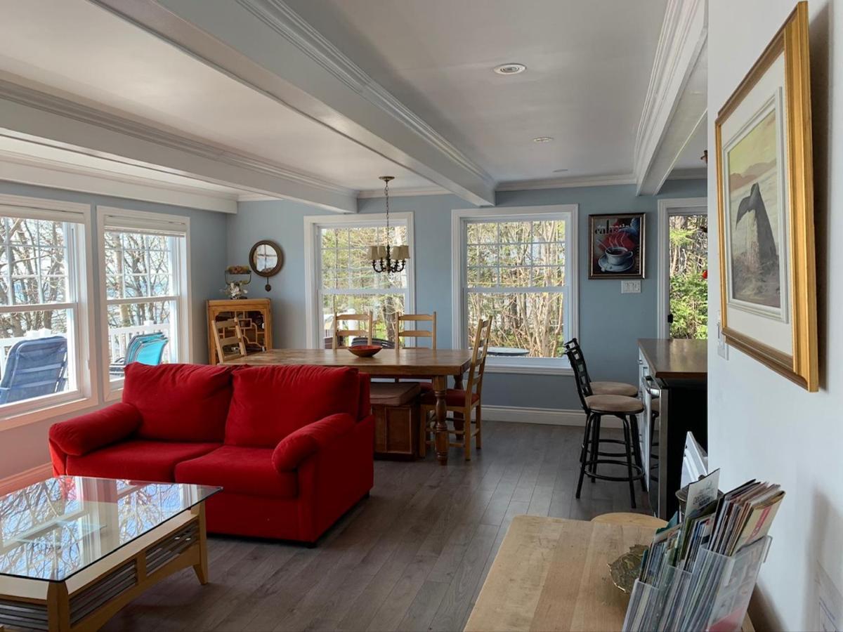 Chalet Chez Les Petit グランド・ベルジュロンヌ エクステリア 写真