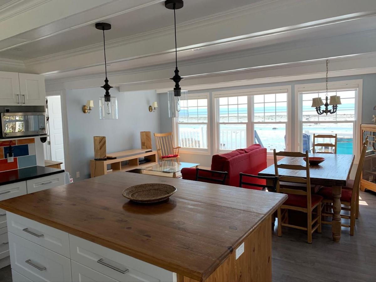 Chalet Chez Les Petit グランド・ベルジュロンヌ エクステリア 写真