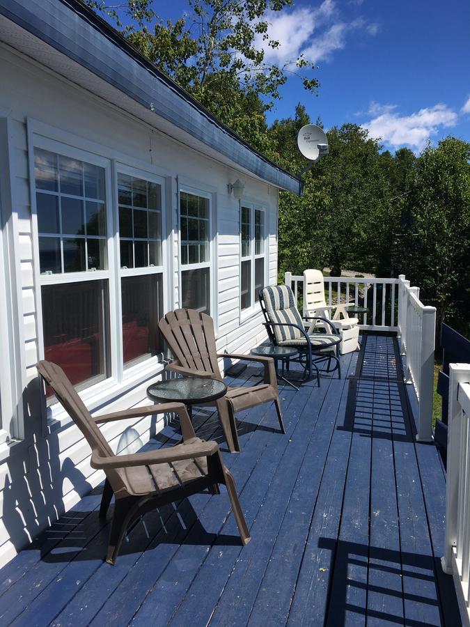 Chalet Chez Les Petit グランド・ベルジュロンヌ エクステリア 写真